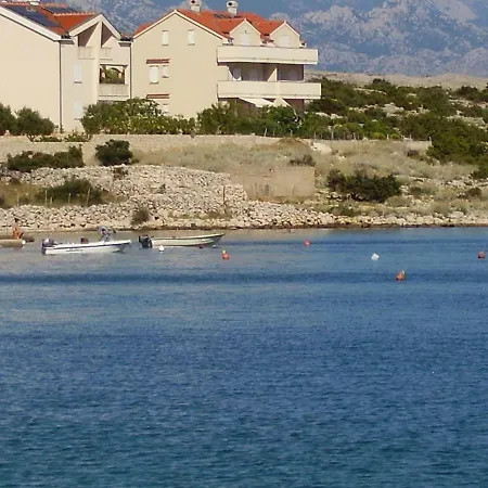 Water View Brand New Apartment, Short Stroll To Beach, Peaceful! Διαμέρισμα