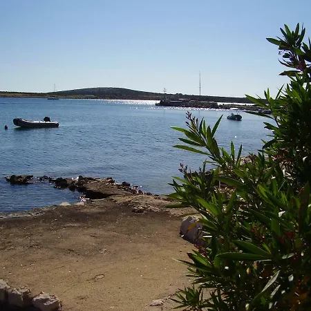 דירה Water View Brand New Apartment, Short Stroll To Beach, Peaceful!