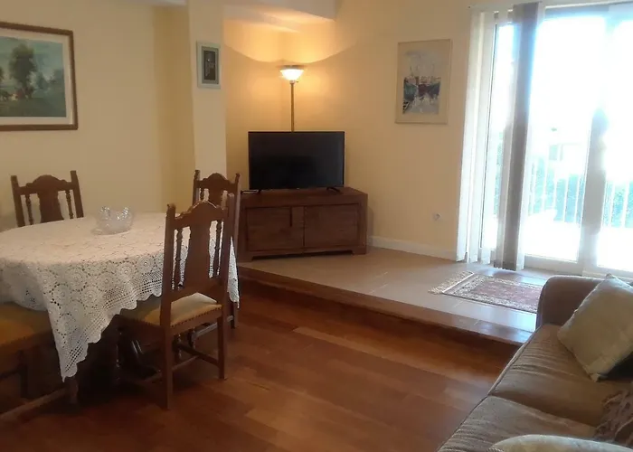 Lägenhet Water View Brand New Apartment, Short Stroll To Beach, Peaceful! *